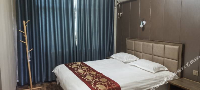 西安温暖民宿(西安兵马俑东三叉地铁站店)图片