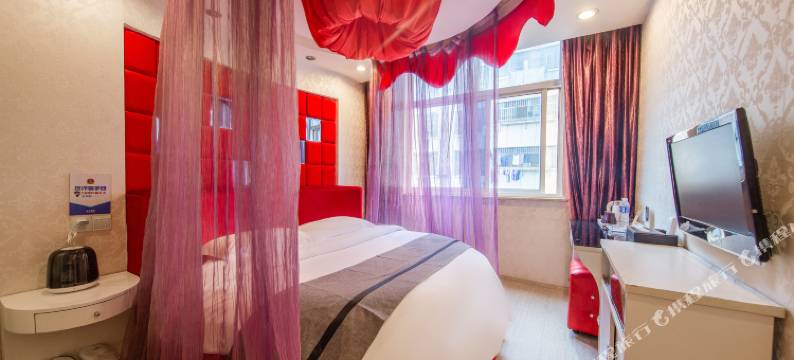 特迷风情假日酒店(南京龙眠大道地铁站店)图片