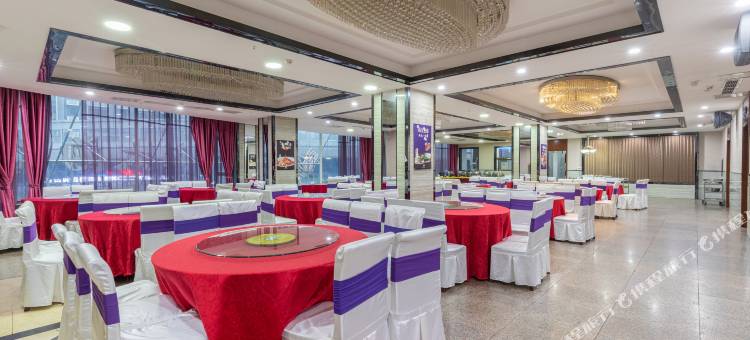 南充团结大酒店(西华师大火车站店)图片