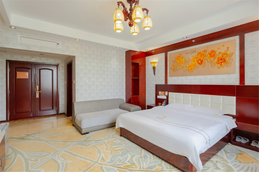 Zhennan HotelOver view