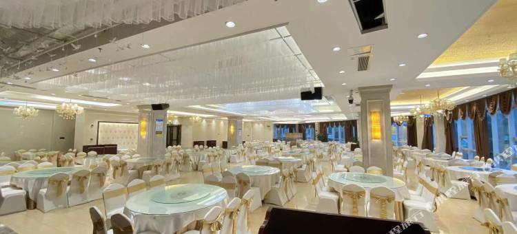 宜宾布拉格大酒店(钻石城店)图片