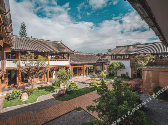 丽呈别院·九号院子(雪山观景店)