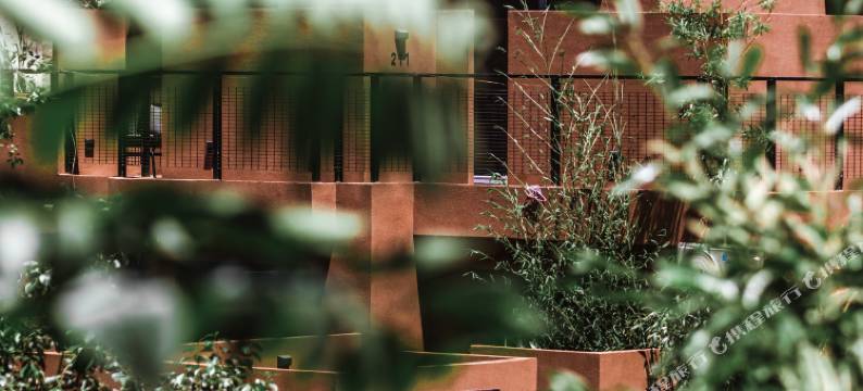 泰莲庭溪畔酒店图片