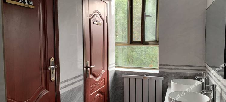 酒泉红丹丹小宾馆(酒泉鼓楼汉唐美食街店)图片