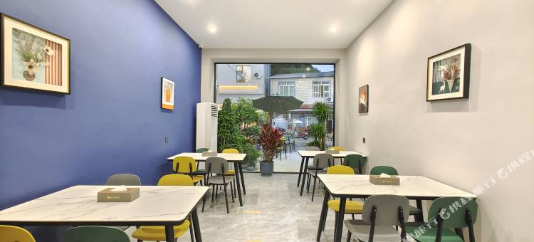 聚源盛世酒店(成都天府国际机场店)图片
