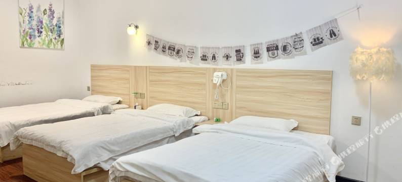 自由报舍民宿图片