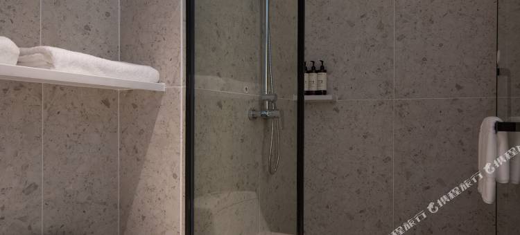 欢漫酒店(长沙省政府德思勤店)图片