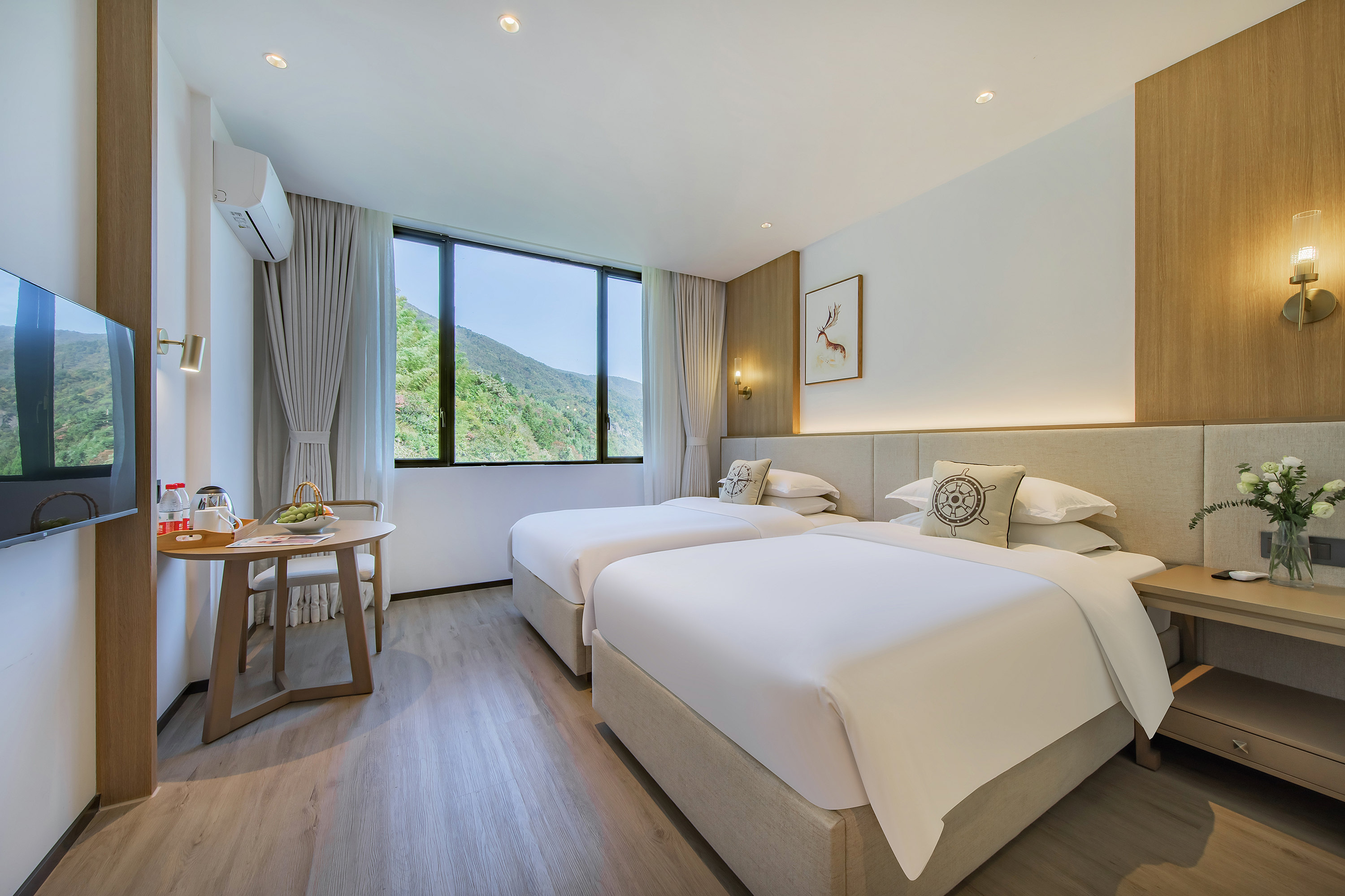 Florence·de-luce hotel of Lin an (Tian mu shan First) Over view