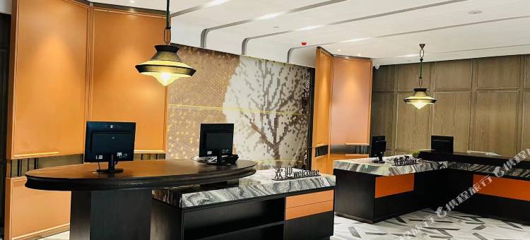 思瑞秋酒店(长春伪满皇宫火车站店)图片