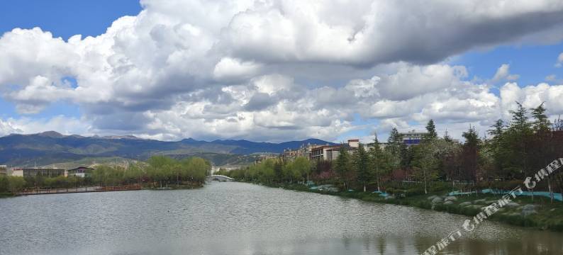 香格里拉丹吉央珠酒店图片