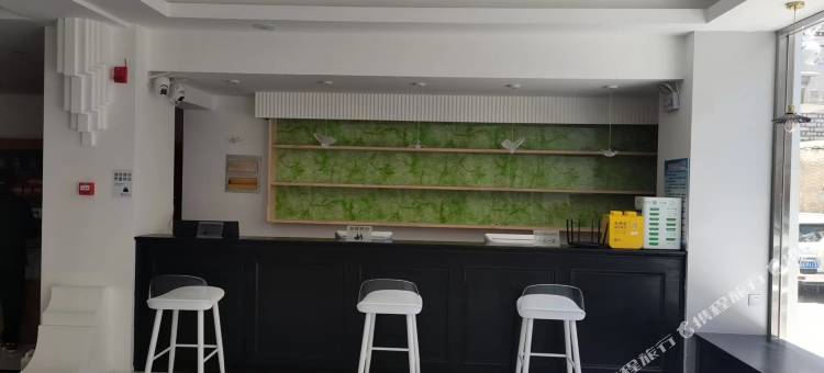 拉萨田舍美栖酒店(八廓街店)图片