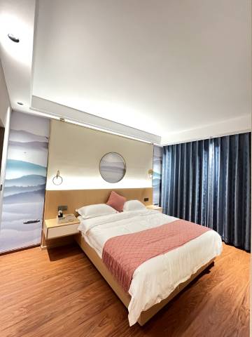 鑫银楼酒店(宣威站店)