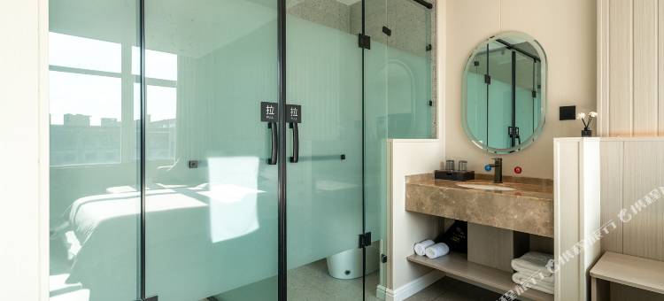 捷豹酒店(盐城大丰港海融广场店)图片