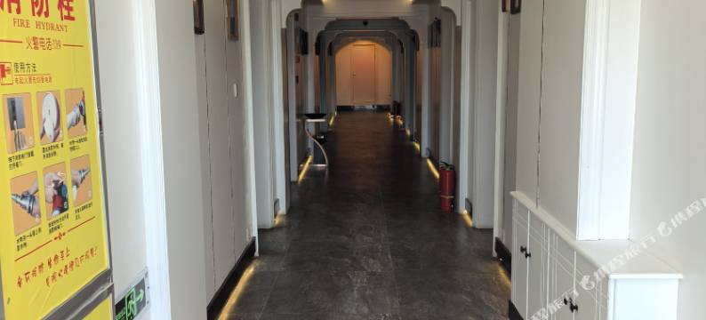 格尔木山禾驿民宿图片