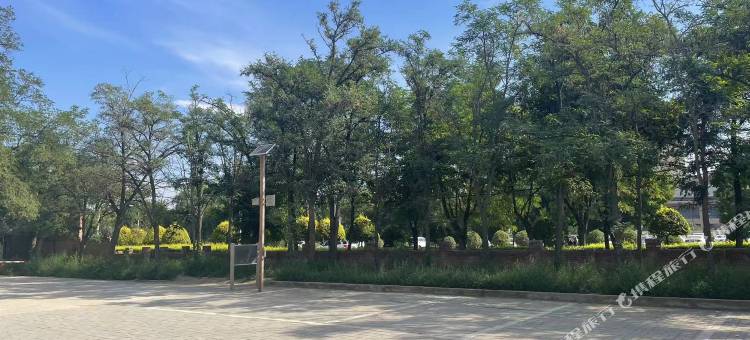 青云庄园(镇北堡西部影城漫葡·看见贺兰沉浸式演艺小镇店)图片