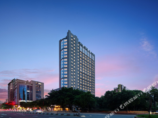 泉州石狮泰禾广场金盛路亚朵酒店