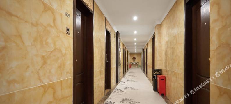 艾尚他她酒店(麻阳火车站店)图片