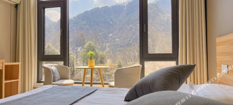 老朱家民宿(金寨天堂寨风景区店 )图片