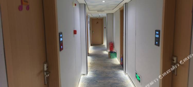 华驿宾馆(福州三坊七巷西湖公园店)图片