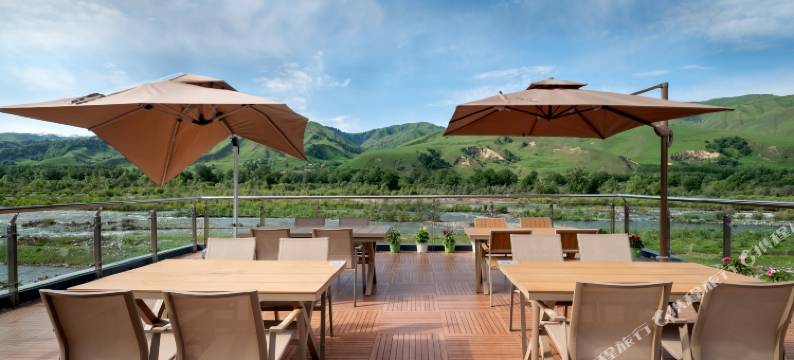 浮岚梵居・MistLodge・雾河山居观景美宿 (那拉提景区店)图片