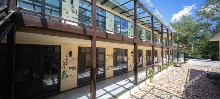 漫舒林里｜禅意栖居民宿(五台山风景区店)图片