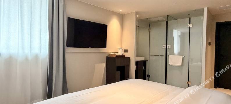 中山坦洲澜星LANSIRE酒店(优越城店)图片