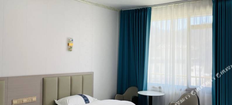 神木垒龙神俩西拉姆宾馆图片