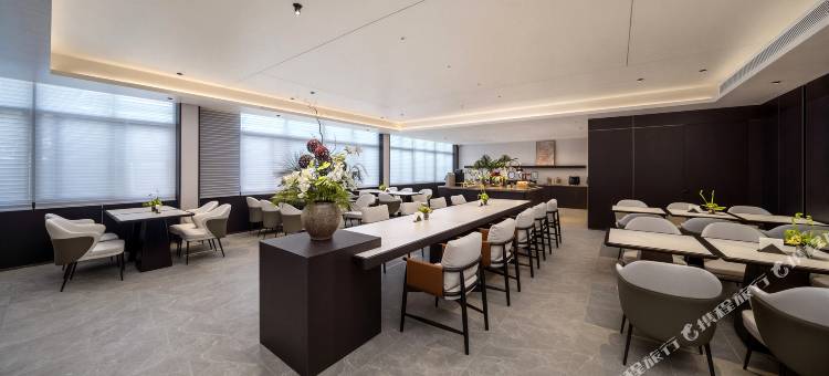 柏纳酒店(莲花山公园悦丰大酒店)图片