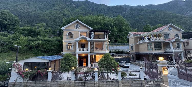理县雪域绒邸避暑山庄(胆扎沐沟店)图片