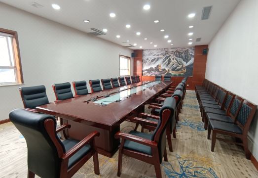 Jinzhou Hotel Hotel Overview