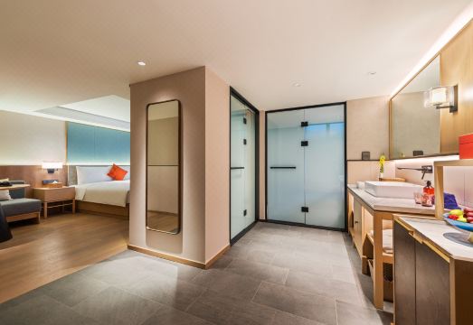 Manxin Hotel Beijing Lama Temple Hotel Overview