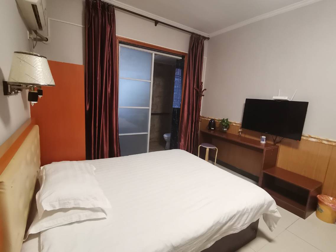 乐居宾馆(庐江店)