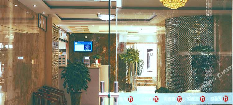 派酒店(榆林火车站广场店)图片