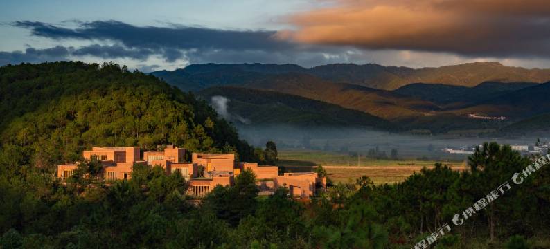 喜林苑沙溪夯土酒店图片