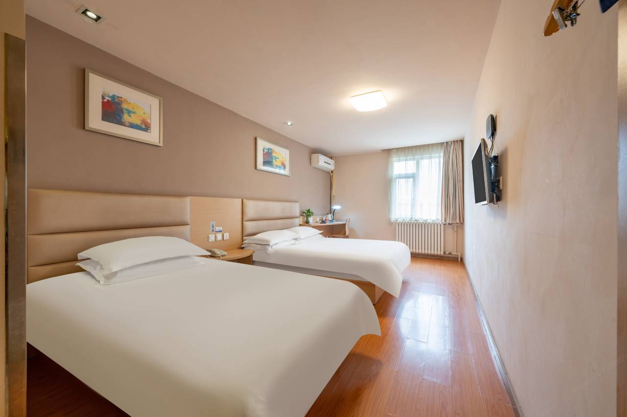 银座佳驿酒店(济南堤口路火车站北广场店 )