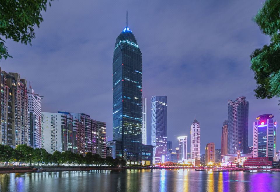 武汉广场汉口金融中心亚朵酒店外景图