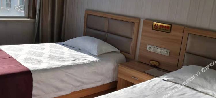 青河海川商务酒店图片