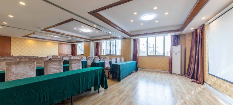 隆源大酒店(马鞍山师范学院蒙牛工业园店 )图片