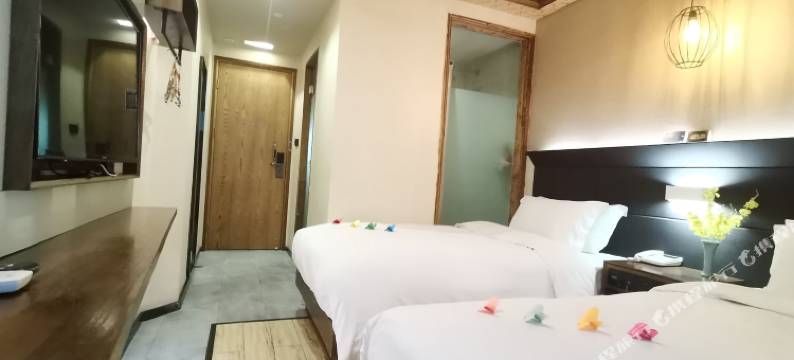 上海怡居酒店(前滩杨思地铁站店)图片