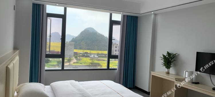 峰丛花苑客栈(罗平金鸡村店)图片