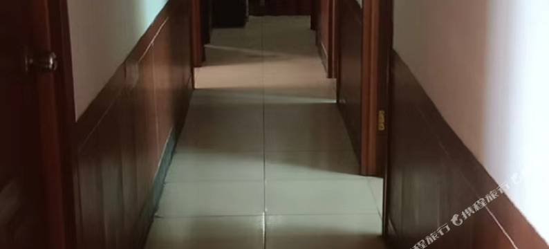 客鸿招待所(三鑫商厦店)图片