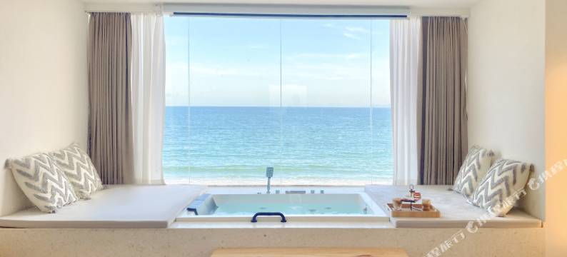 白房子·深圳南澳沙滩海景美宿图片