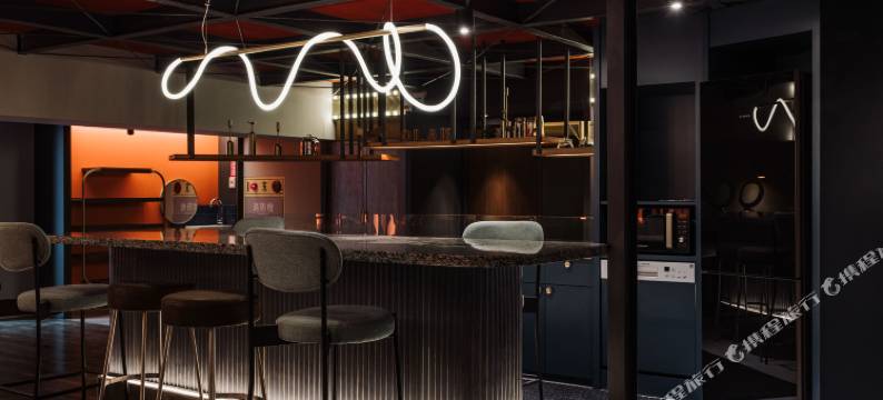 悦乐旅店 - 台中站前图片