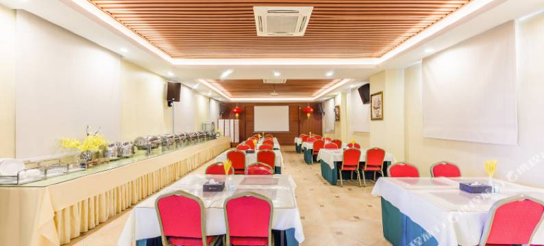 维也纳酒店(广州花都狮岭皮革城店)图片