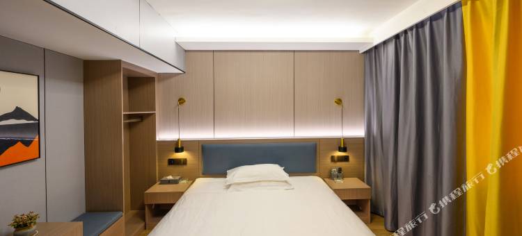 简约风尚影院酒店图片