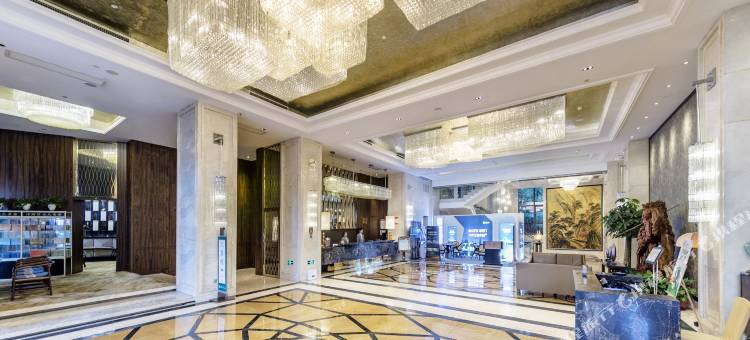 福州三迪华美达广场酒店(仓山万达金祥地铁站店)图片