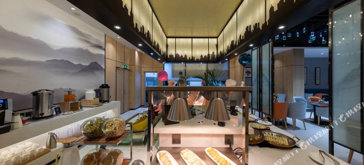 广州雅阁澳斯特酒店(白云国际机场人和地铁站店)图片