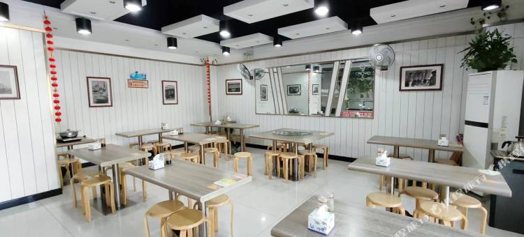 泰安鲁枫酒店(泰山东岳大街盘古天地店)图片