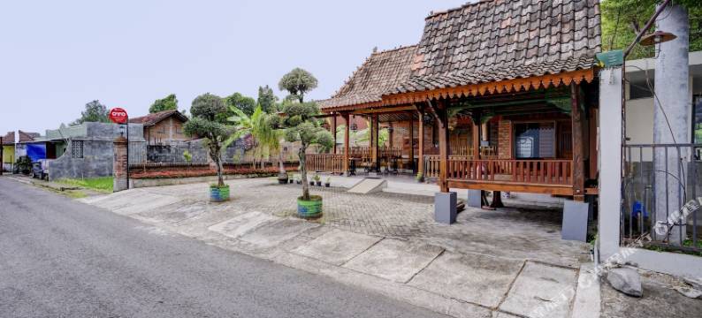 O系列90265珍波科穆略家庭旅馆(SUPER OYO Collection O 90265 Cempoko Mulyo Homestay Syariah)图片