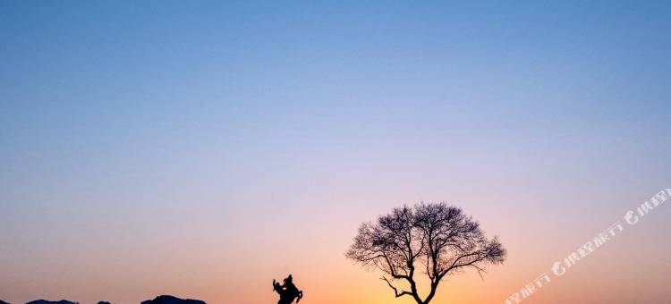 乌兰布统山风予月民宿图片
